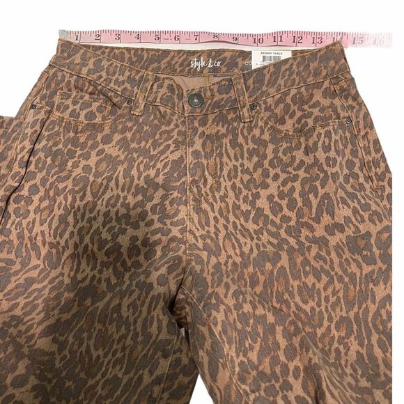 Style & Co Wild Puma Skinny Jeans Curvy Mid Rise Tummy Control Animal Print 4 - Picture 7 of 15